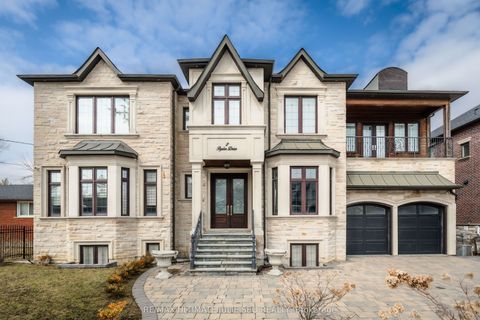 2 Poplar Drive Richmond Hill ON L4E 2W5