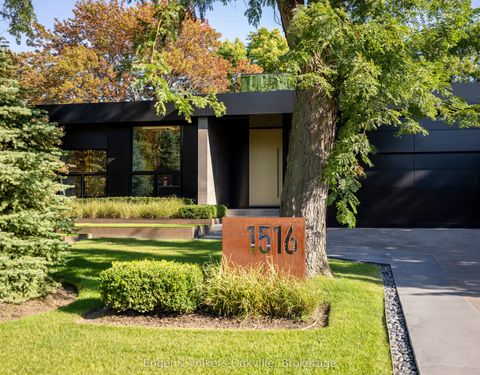 1516 Duncan Road Oakville ON L6J 2R3
