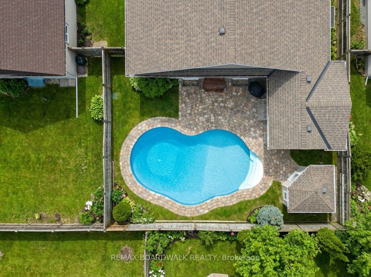 36 Sinclair Avenue
