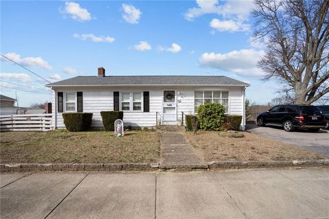 48 Parente Street, Providence, RI 02904 - MLS#: 1380997