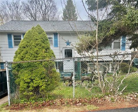 10 Smith Avenue, Newport, RI 02840 - MLS#: 1382509