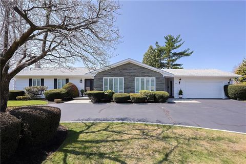 145 Meshanticut Valley Parkway, Cranston, RI 02920 - MLS#: 1381370