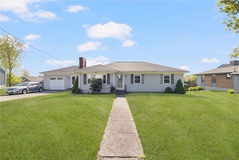 17 Varnum Avenue, Bristol, RI 02809 - MLS#: 1384840