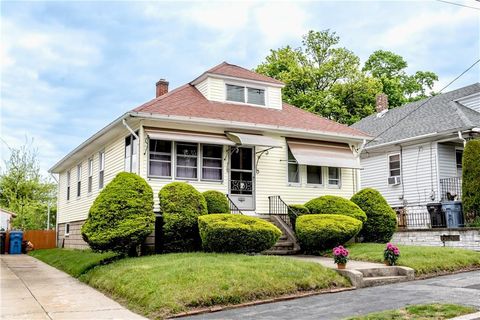 82 Maplewood Avenue, Cranston, RI 02920 - MLS#: 1384570