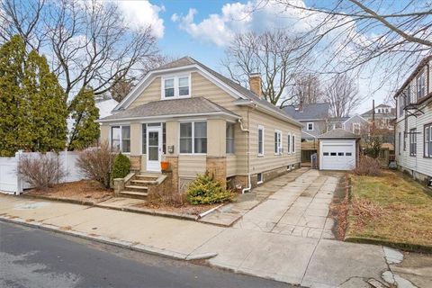 161 Lynch Street, Providence, RI 02908 - MLS#: 1379220