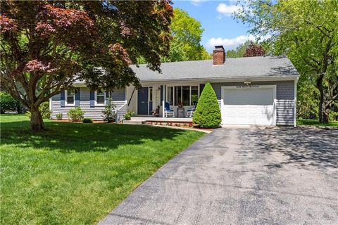 539 Allen Avenue, South Kingstown, RI 02879 - MLS#: 1385167