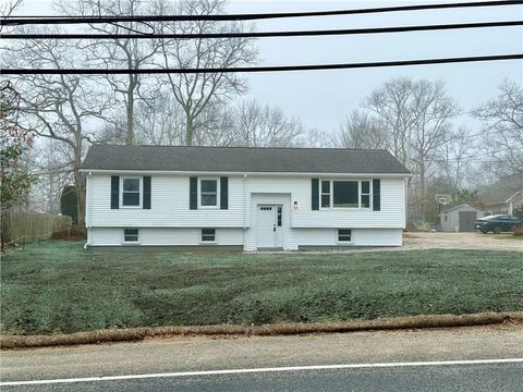 137 Crandall Road, Tiverton, RI 02878 - MLS#: 1381342