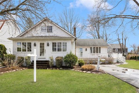 29 Chauncey Avenue, East Providence, RI 02916 - MLS#: 1381804