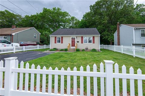 417 Privilege Street, Woonsocket, RI 02895 - MLS#: 1384974