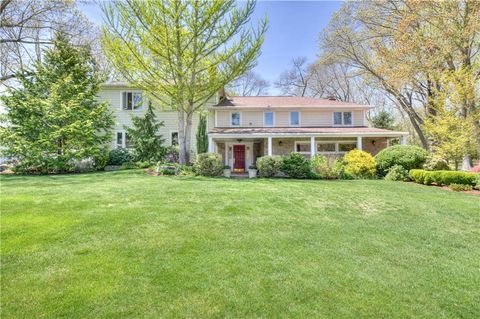 23 Pine Top Road, Barrington, RI 02806 - MLS#: 1383973