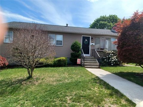 59 Columbus Avenue, North Providence, RI 02911 - MLS#: 1384848
