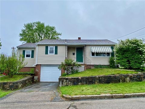 67 Kermit Street, Woonsocket, RI 02895 - MLS#: 1385163