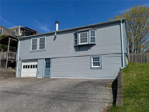 8 Tucker Avenue, Tiverton, RI 02878 - MLS#: 1383362