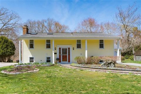 62 Linden Road, Barrington, RI 02806 - MLS#: 1383125