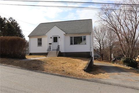 173 Hooper Street, Tiverton, RI 02878 - MLS#: 1380137