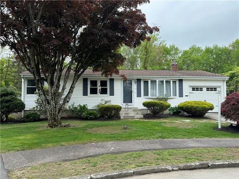 17 Amanda Court, Cranston, RI 02920 - MLS#: 1384631