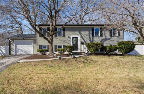 227 Stillwater Drive, Warwick, RI 02889 - MLS#: 1379624