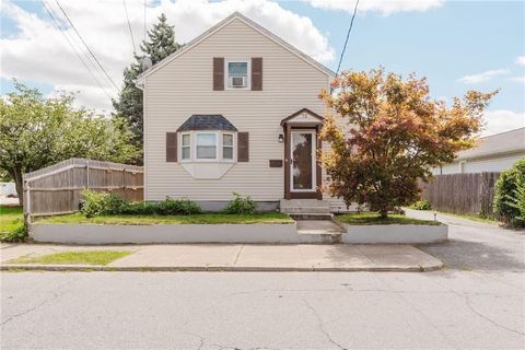 73 Manton Street, Pawtucket, RI 02861 - MLS#: 1383178