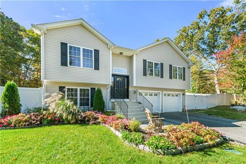 252 Douglas Pike, Smithfield, RI 02917 - MLS#: 1381531