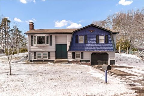 253 Coolidge Avenue, Woonsocket, RI 02895 - MLS#: 1380102
