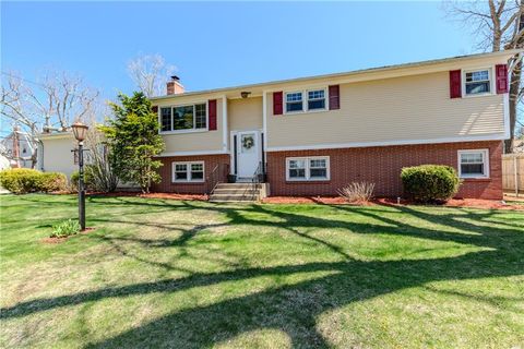 38 Autumn Street, Cranston, RI 02910 - MLS#: 1382598