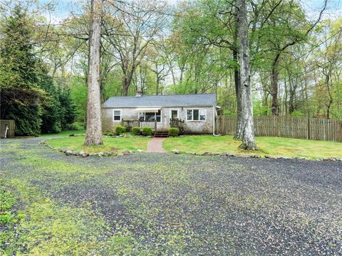 152 Indian Trail S, South Kingstown, RI 02879 - MLS#: 1384650