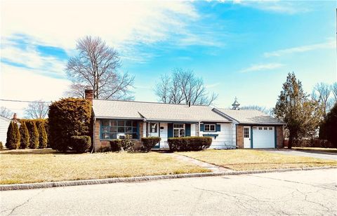 217 Don Avenue, East Providence, RI 02916 - MLS#: 1380684
