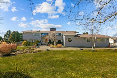10 Ocean View Drive, Middletown, RI 02842 - MLS#: 1378566