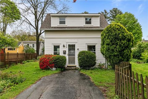 123 Meadow Avenue, South Kingstown, RI 02879 - MLS#: 1384383