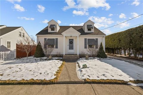 236 Bloomfield Street, Pawtucket, RI 02861 - MLS#: 1378552