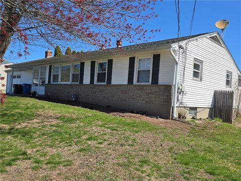43 Meadowcrest Drive, Cumberland, RI 02864 - MLS#: 1382633