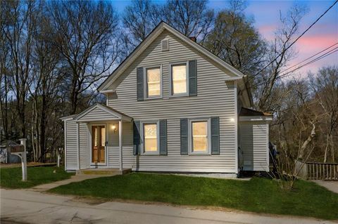 34 Bates Avenue, Coventry, RI 02816 - MLS#: 1385622