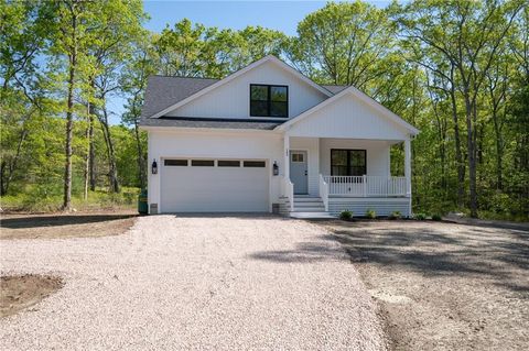145 Wolf Rock, Exeter, RI 02822 - MLS#: 1385014