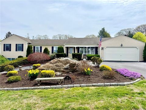 39 Greenbriar Road, West Warwick, RI 02893 - MLS#: 1380134