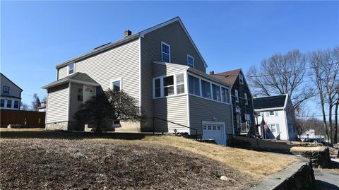 58 Cherry Hill Avenue, Woonsocket, RI 02895 - MLS#: 1380055