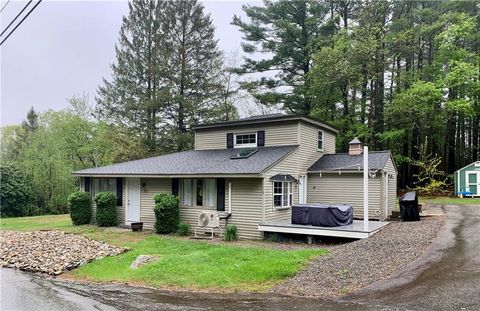 745 Eagle Peak Road, Burrillville, RI 02859 - MLS#: 1384353