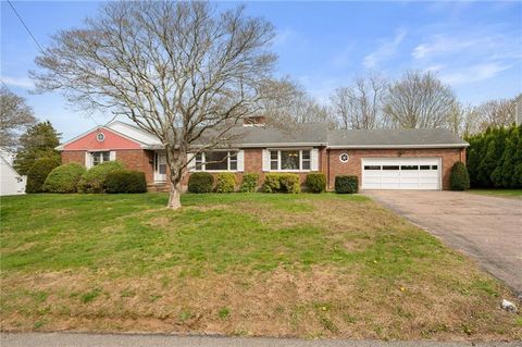 21 Top Street, Westerly, RI 02891 - MLS#: 1381819