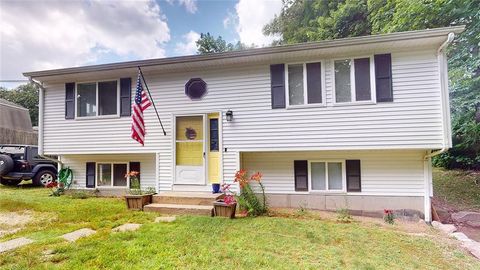 46 Maple Avenue, West Warwick, RI 02893 - MLS#: 1380187