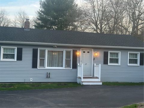 37 Potter Hill Road, Westerly, RI 02891 - MLS#: 1382089
