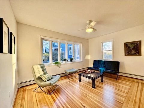 64 Evergreen Street, Providence, RI 02906 - MLS#: 1382640