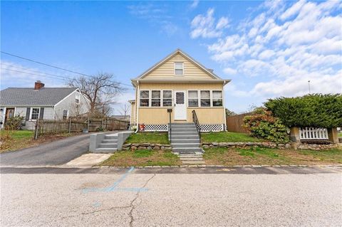 26 Payette Street, East Providence, RI 02914 - MLS#: 1382061