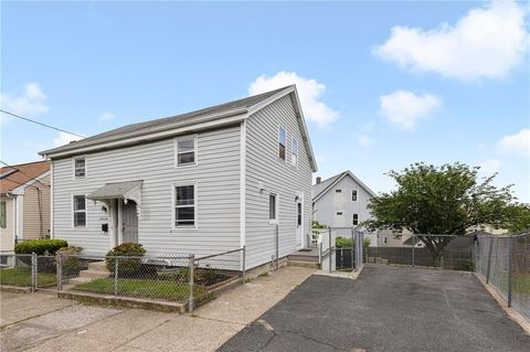 44 Pawtucket Avenue, Pawtucket, RI 02860 - MLS#: 1379455
