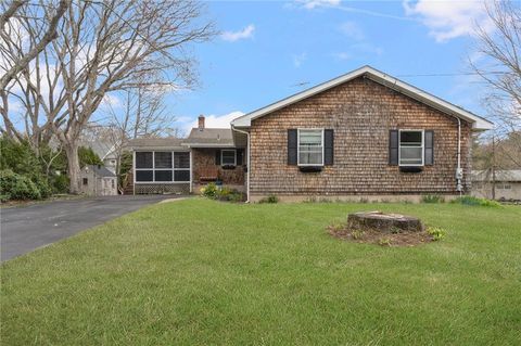 9 Lakeside Drive, Narragansett, RI 02882 - MLS#: 1382302