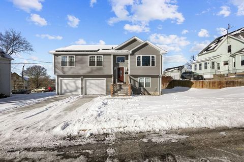 40 Burnside Avenue, Woonsocket, RI 02895 - MLS#: 1384598