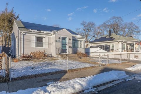 80 Bucklin Street, Pawtucket, RI 02861 - MLS#: 1381011