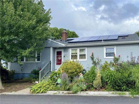 74 Lubec Street, Providence, RI 02904 - MLS#: 1379603