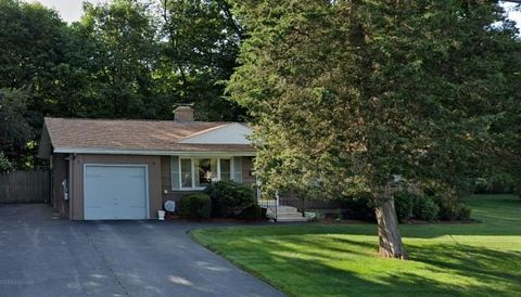 74 Roosevelt Road, Cumberland, RI 02864 - MLS#: 1383376
