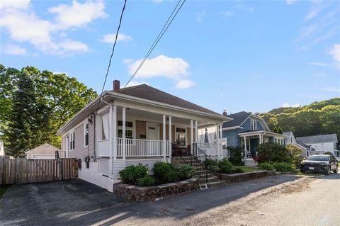 5 Webster Street, Lincoln, RI 02865 - MLS#: 1385445