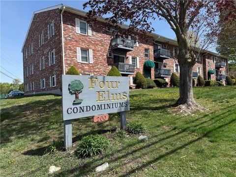 200 Manville Hill Road Unit 126, Cumberland, RI 02864 - MLS#: 1383424