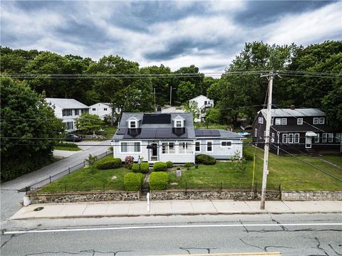258 Simmonsville Avenue, Providence, RI 02919 - MLS#: 1385669